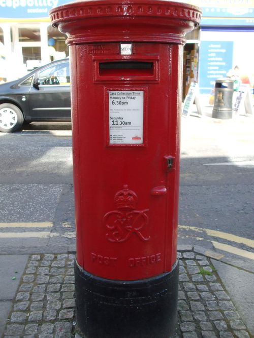 Pillar box