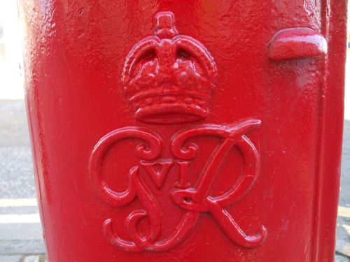 Pillar box detail